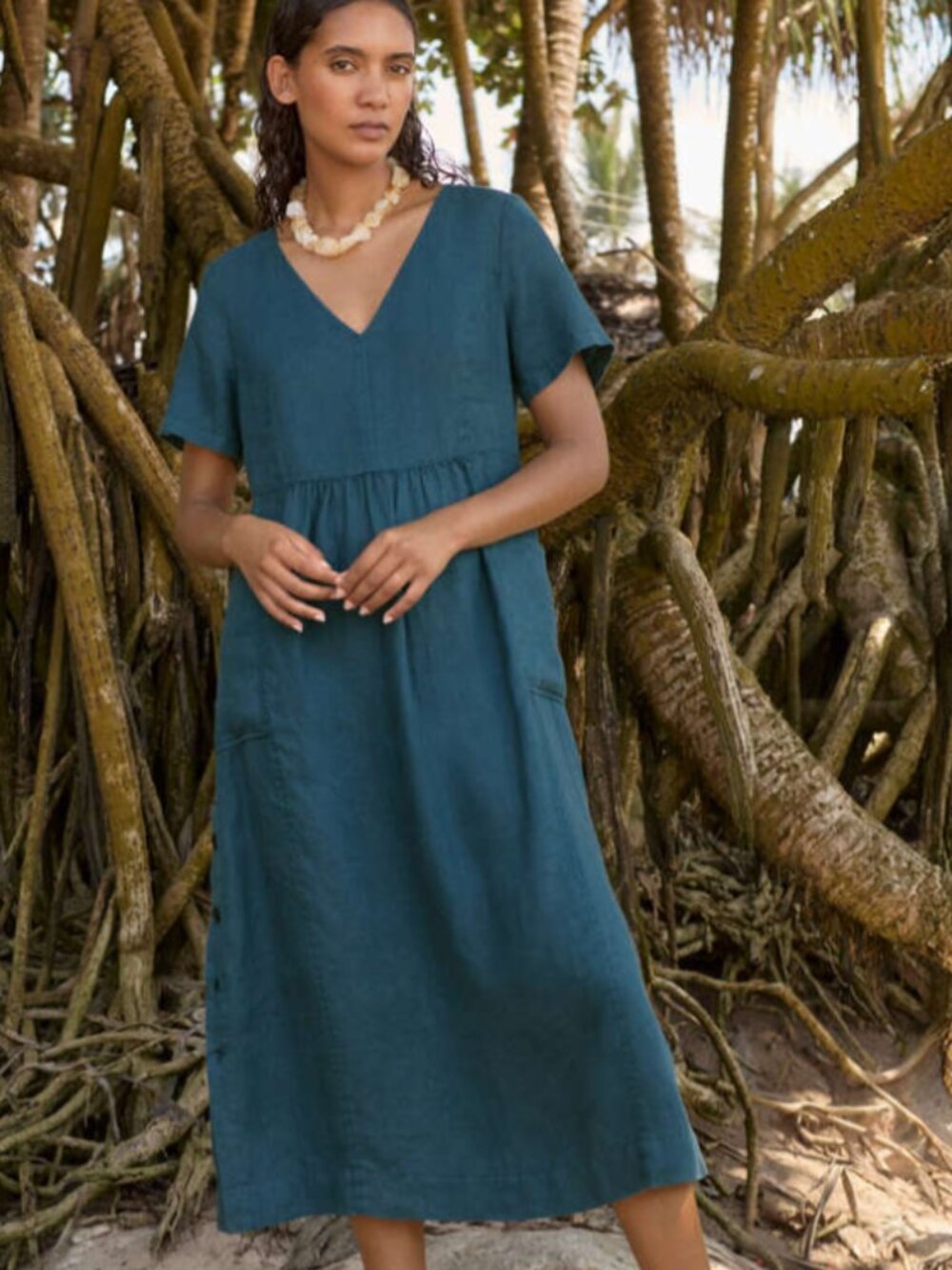 Poetry 100% Linen Short Sleeve V neck Midi Dress. 18
